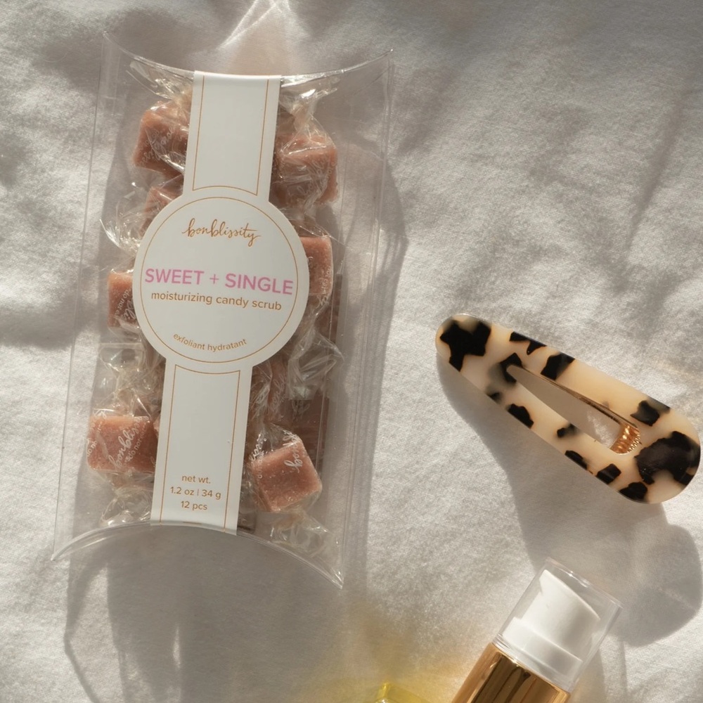 Sweet + Single Sugar Cube Candy Scrub - - Picture 13 of 15